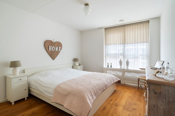 Photo 33 of Waalstraat 4-B