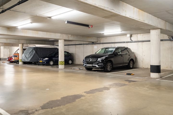 Photo 38 of Waalstraat 4-B