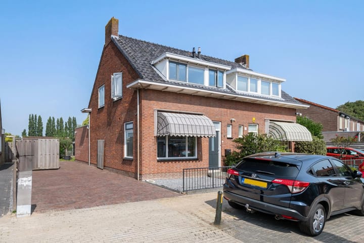 Prins Bernhardstraat 15