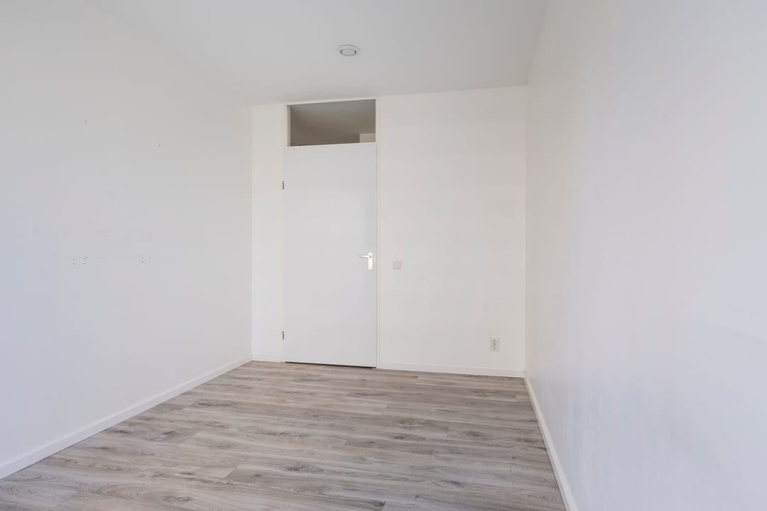 Foto 11 van Wolbrantskerkweg 104-B