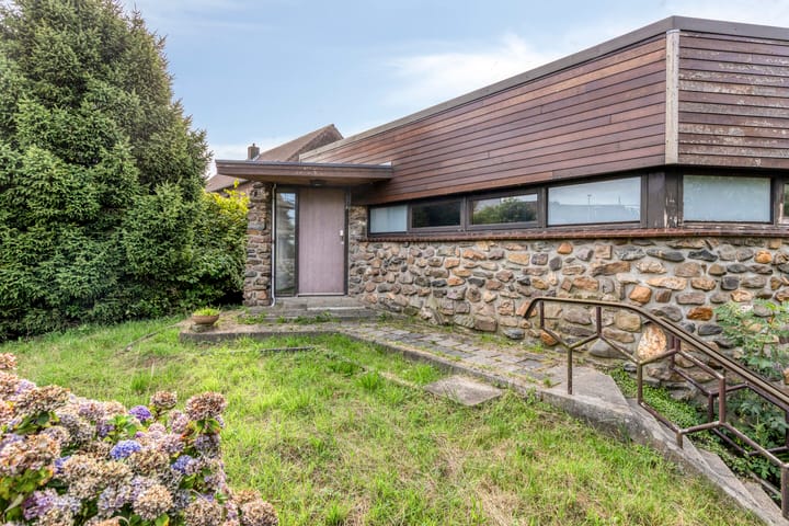 Photo 2 of Genzonweg 1