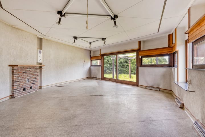 Photo 4 of Genzonweg 1