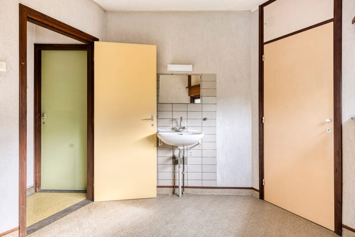 Photo 15 of Genzonweg 1