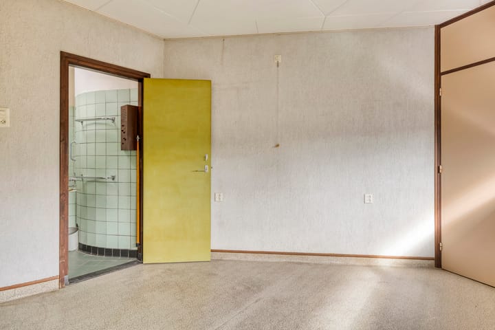 Photo 17 of Genzonweg 1