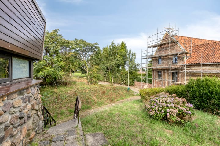 Photo 30 of Genzonweg 1