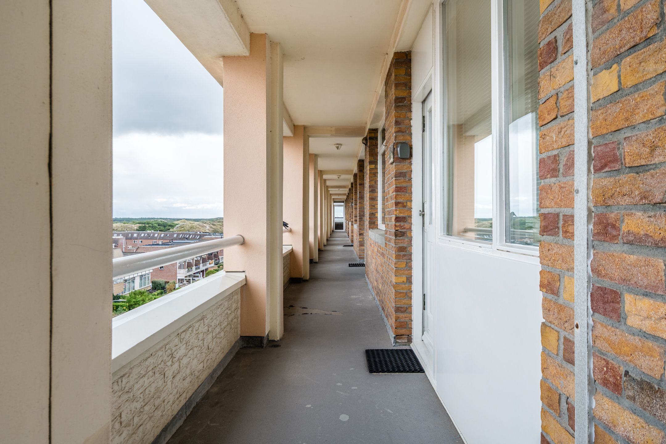 Photo 39 of Kennedyboulevard 170