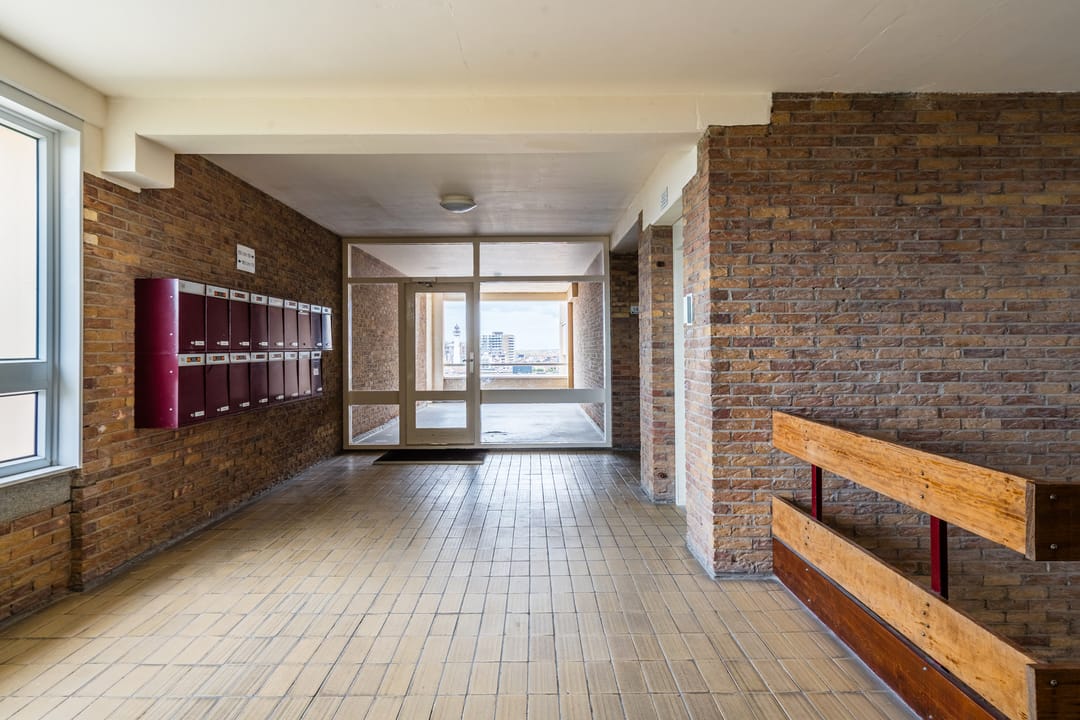 Photo 43 of Kennedyboulevard 170