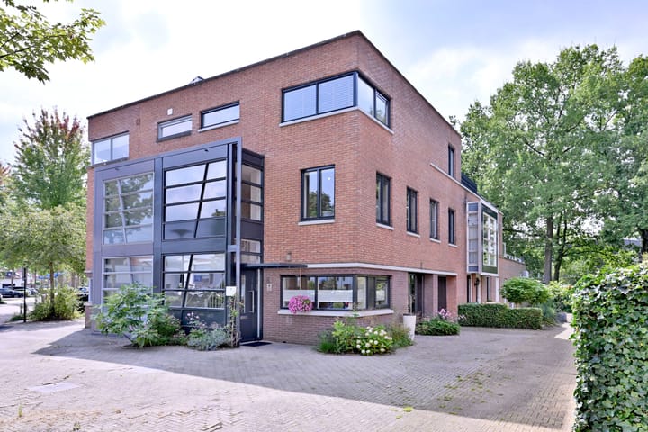Photo 1 of Richard Holstraat 5