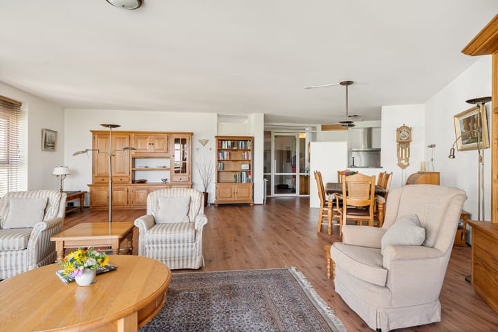 Foto 21 van Bevrijderslaantje 33