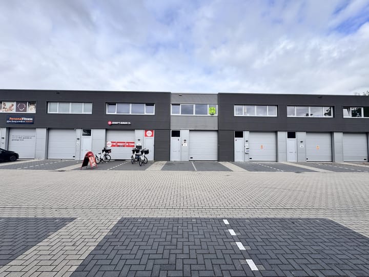 Markerkant 10 7-T, Almere