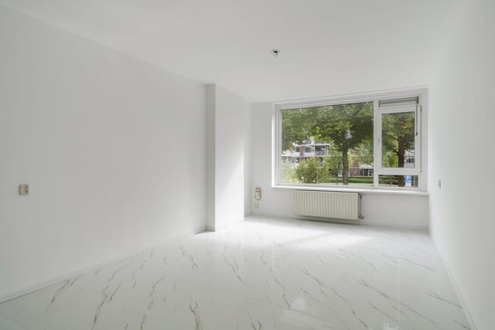 Foto 3 van Rivierenplein 31