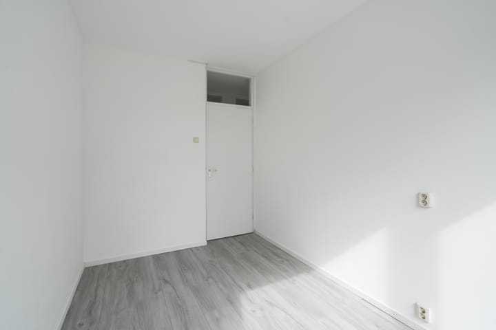 Foto 28 van Rivierenplein 31