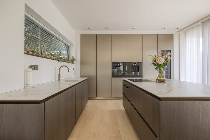 Foto 15 van Mattenbiesstraat 140