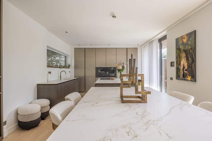 Foto 24 van Mattenbiesstraat 140