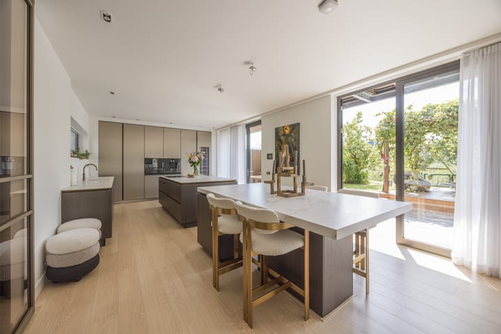 Foto 25 van Mattenbiesstraat 140