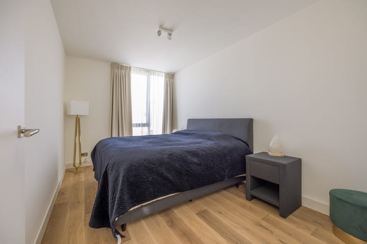 Foto 74 van Mattenbiesstraat 140