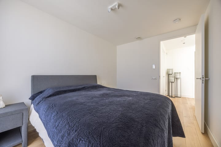 Foto 75 van Mattenbiesstraat 140