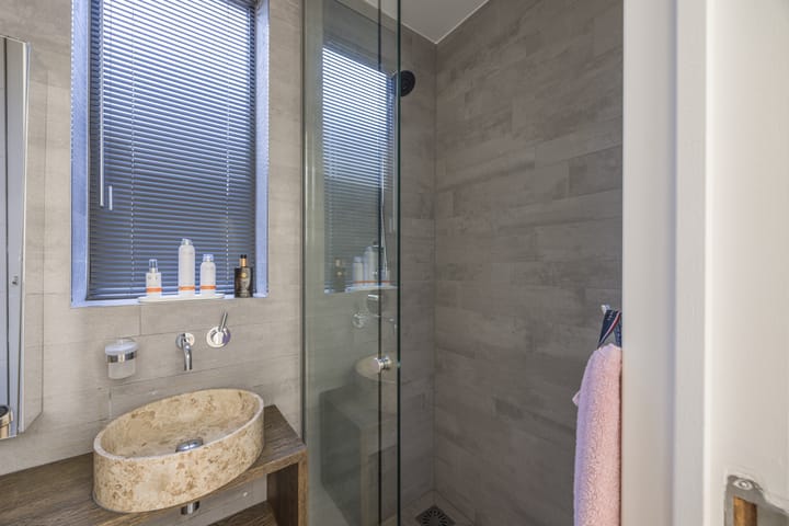 Foto 76 van Mattenbiesstraat 140