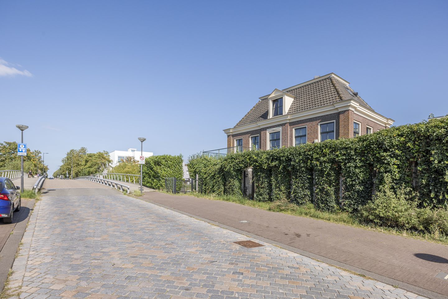 Photo 94 of Mattenbiesstraat 140