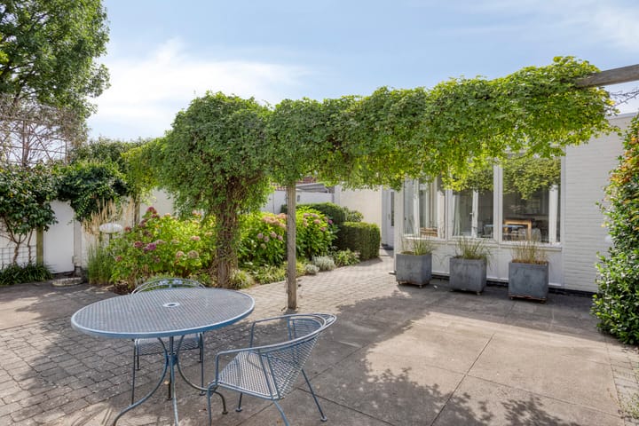 Photo 37 of St.-Antoniusstraat 57