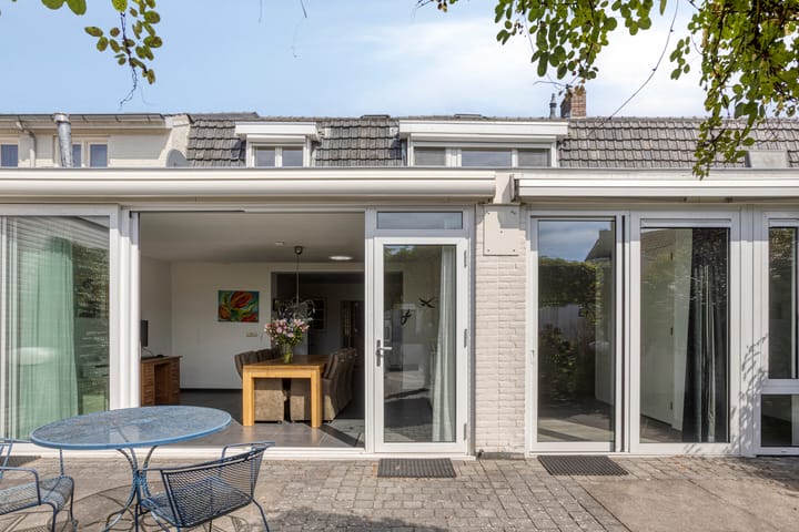 Photo 40 of St.-Antoniusstraat 57