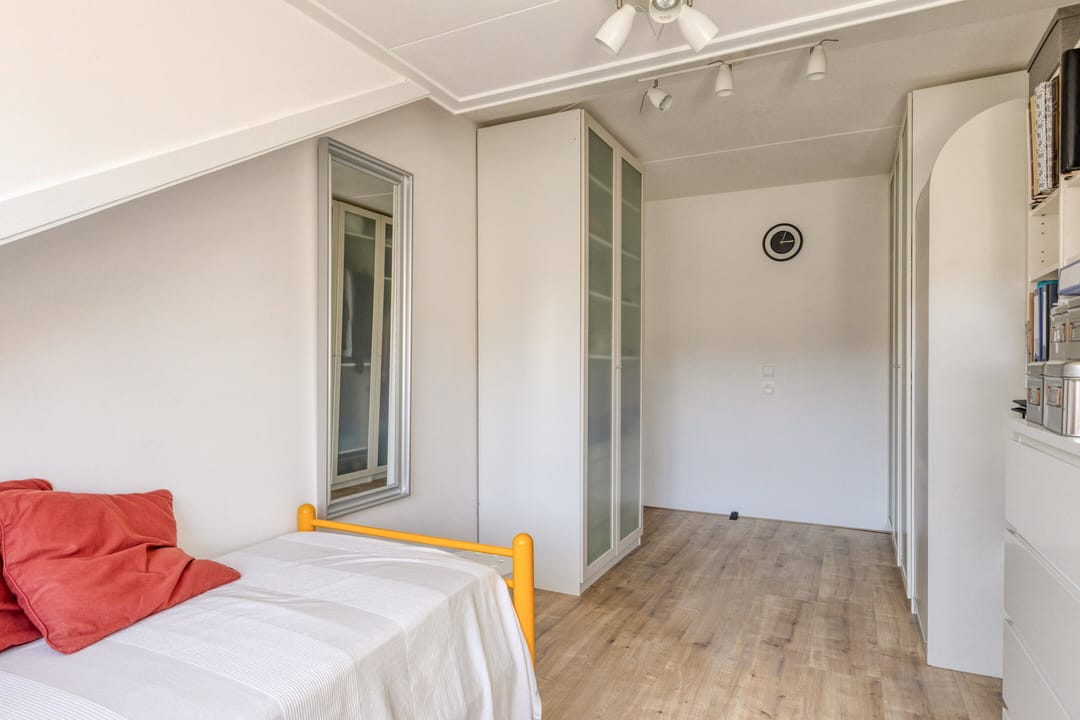 Photo 23 of Cardiffstraat 32