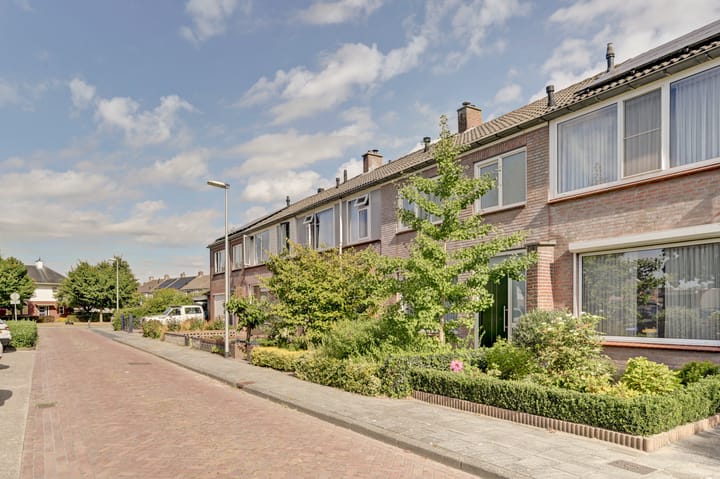 Foto 38 van Begoniastraat 7