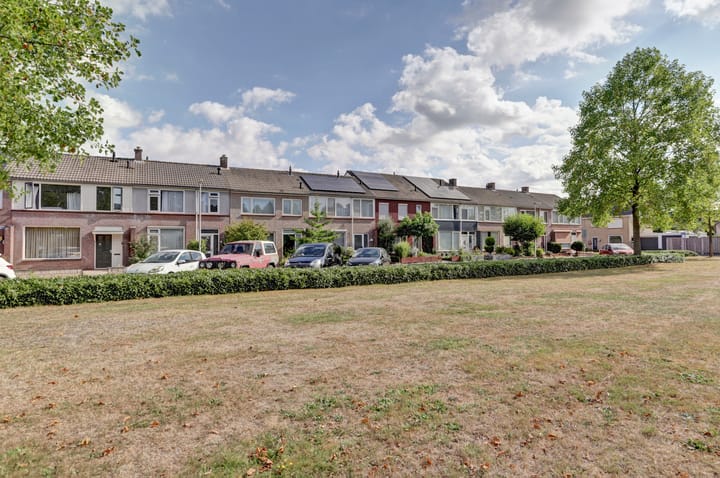 Foto 41 van Begoniastraat 7