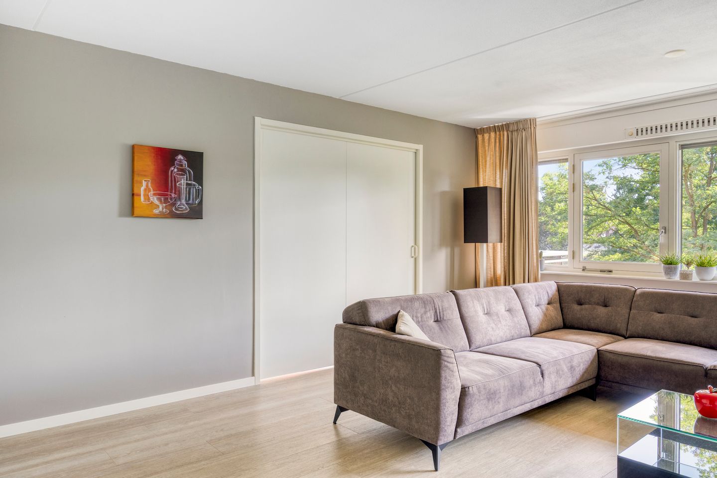 Photo 4 of Burgemeester van Dijkeplein 76