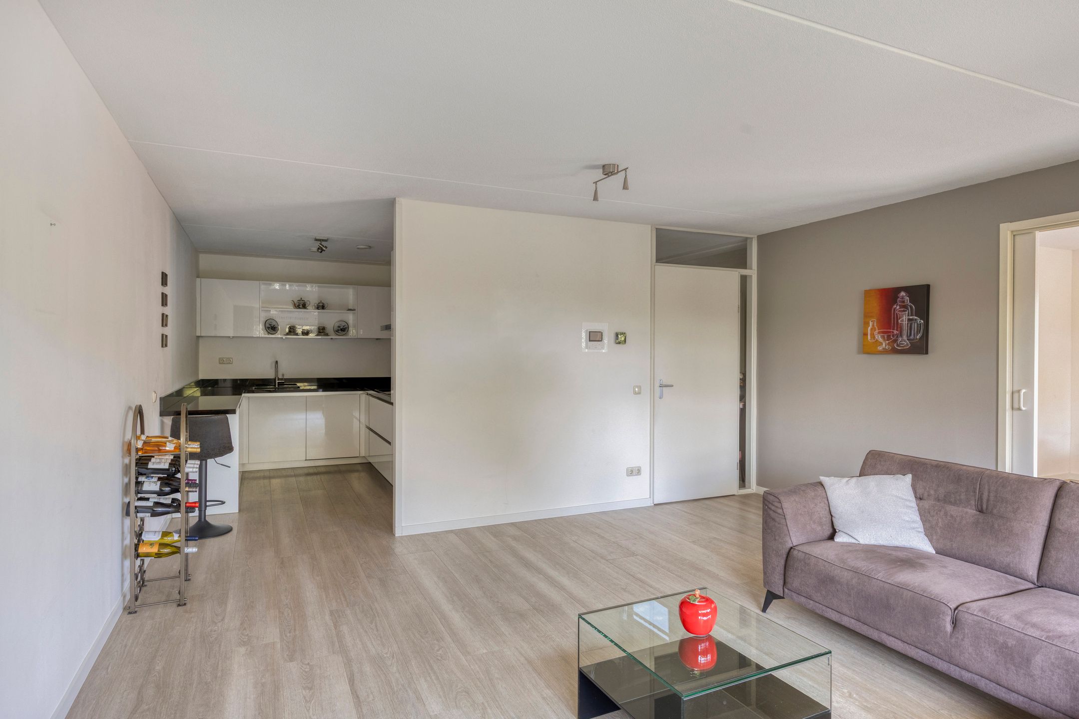 Photo 6 of Burgemeester van Dijkeplein 76