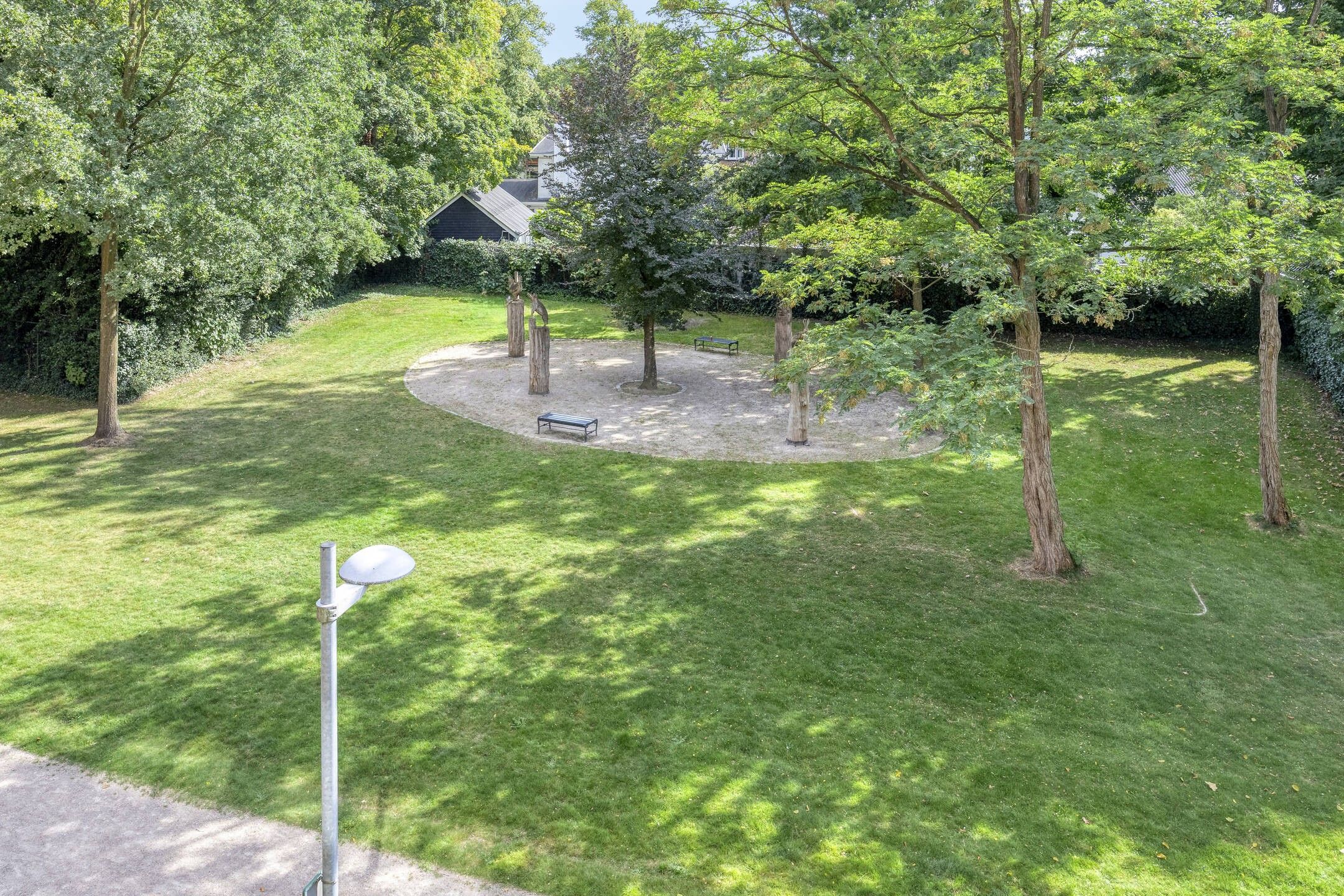 Photo 12 of Burgemeester van Dijkeplein 76