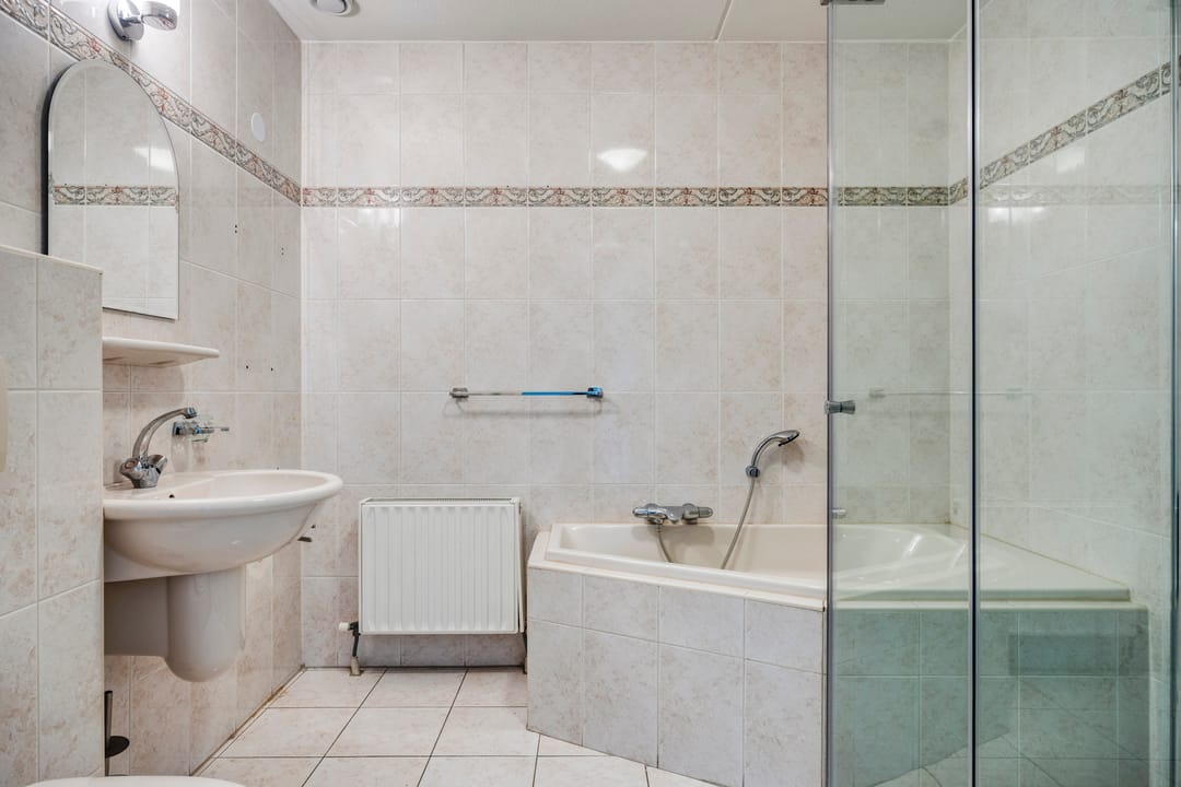 Photo 13 of Burgemeester van Dijkeplein 76