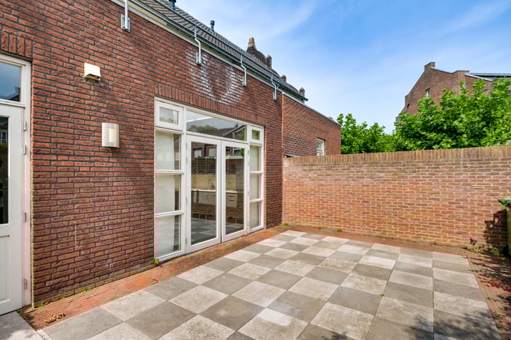 Foto 31 van Biest 108