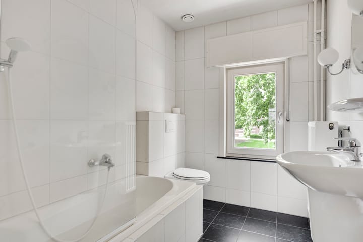 Foto 26 van Biest 108