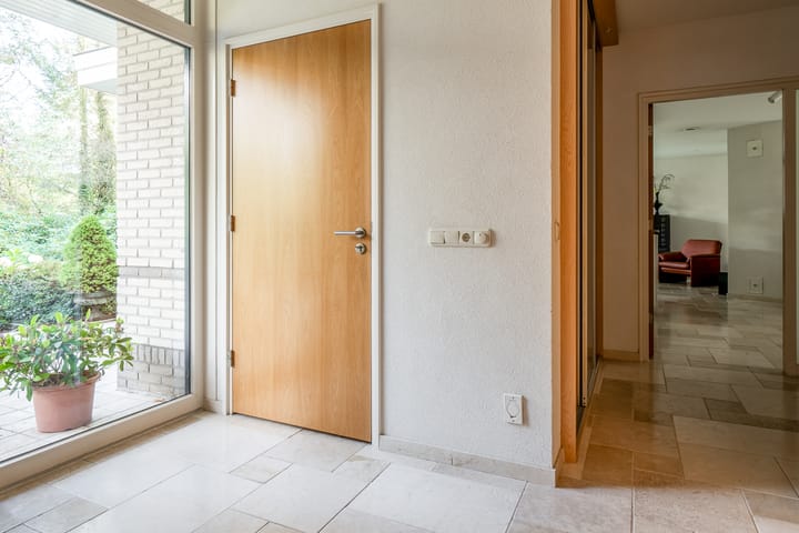 Foto 18 van Witte de Withlaan 9