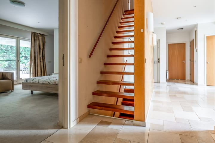 Foto 21 van Witte de Withlaan 9