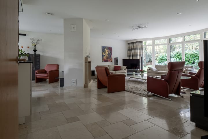 Foto 27 van Witte de Withlaan 9