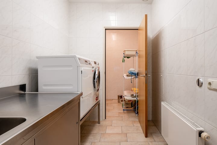 Foto 46 van Witte de Withlaan 9