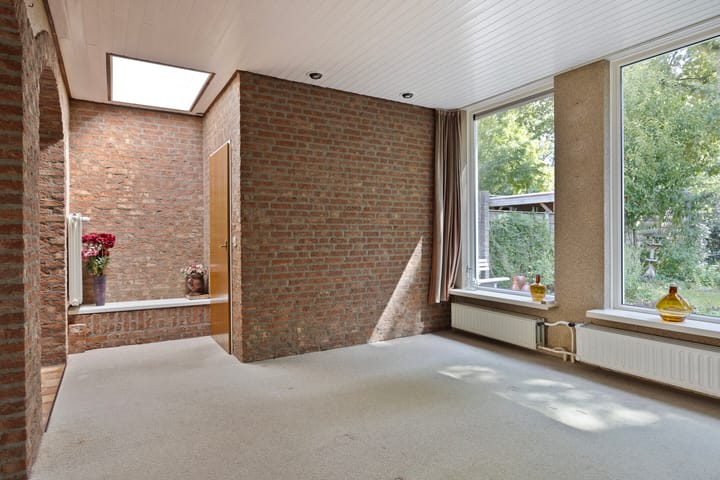 Photo 11 of Gelissenstraat 12