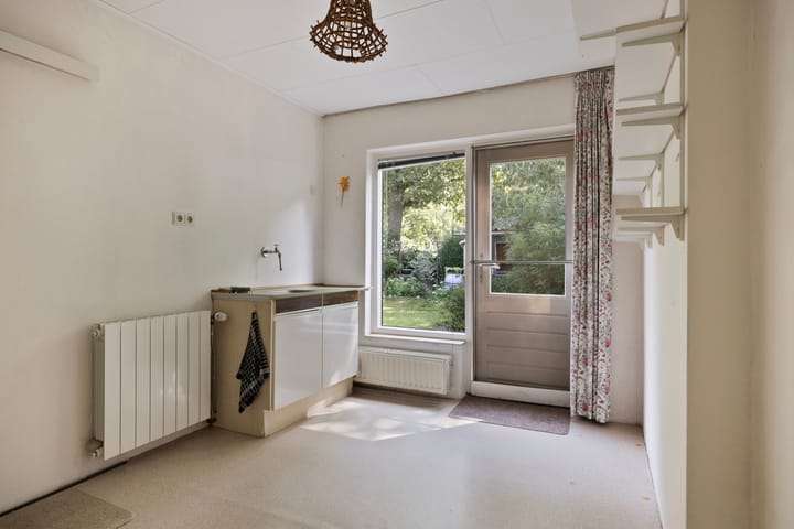 Photo 12 of Gelissenstraat 12