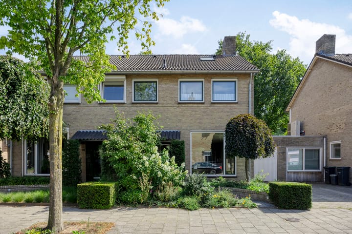 Photo 33 of Gelissenstraat 12