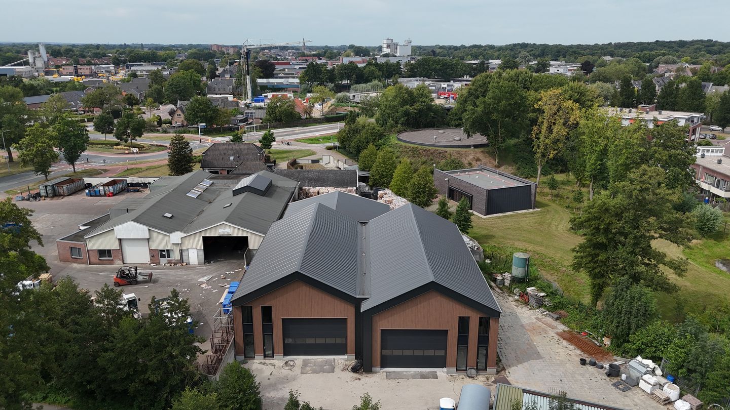 Bekijk foto 2 van Espeterweg 1