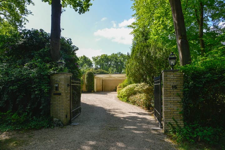 Photo 2 of Nieuwe Blaricummerweg 15
