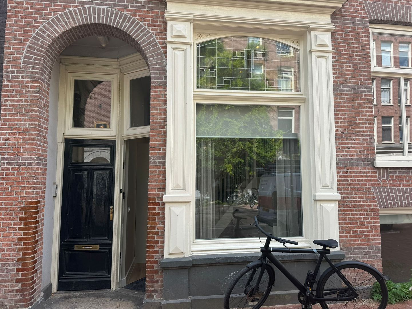 Bekijk foto 2 van Gerard Doustraat 30-H