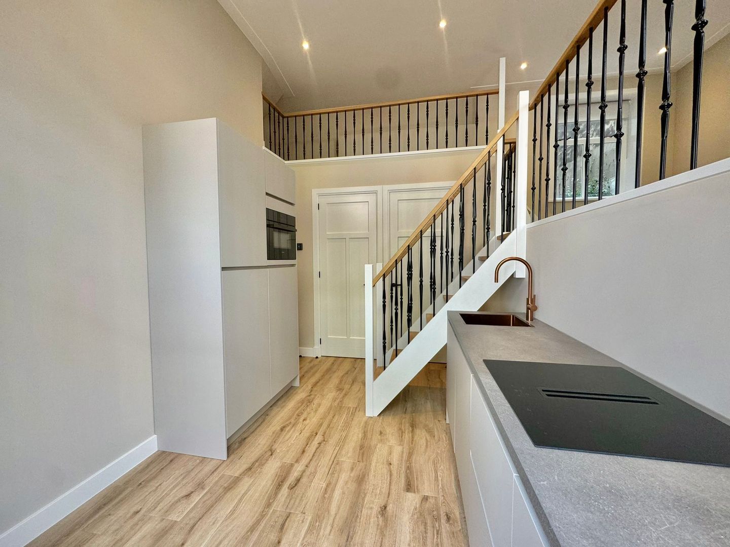 Bekijk foto 4 van Gerard Doustraat 30-H