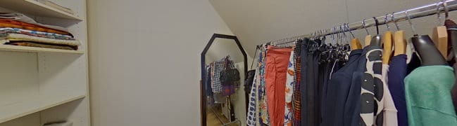 Walk-in closet