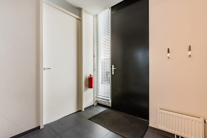 Photo 8 of Marinestraat 4-F