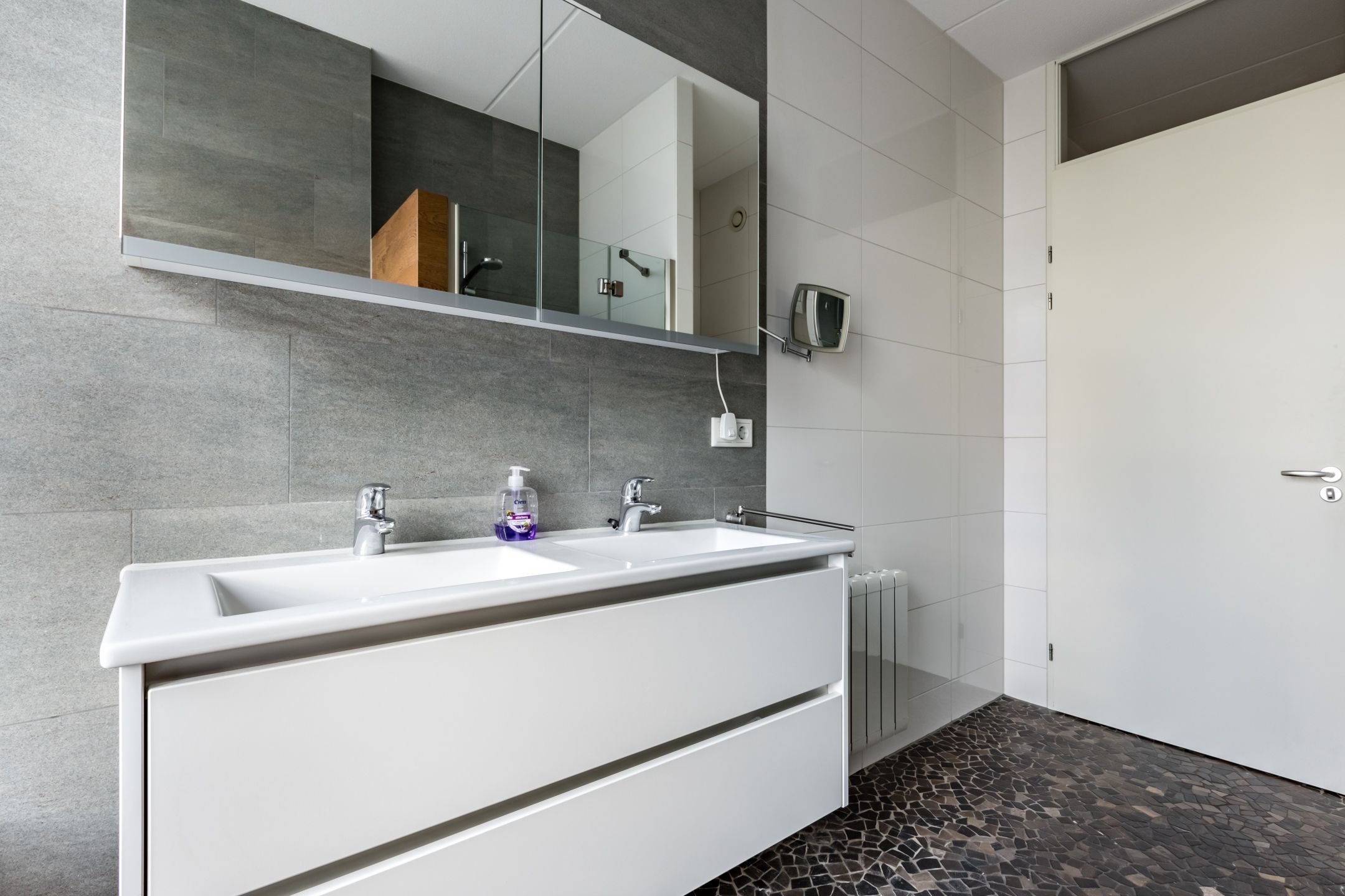 Photo 33 of Marinestraat 4-F