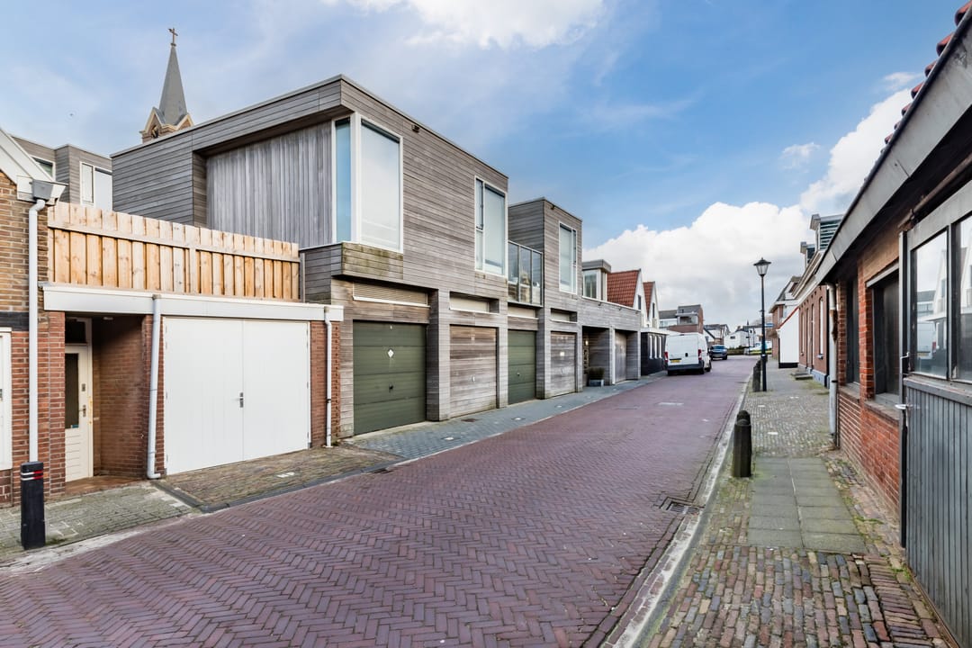 Photo 38 of Marinestraat 4-F