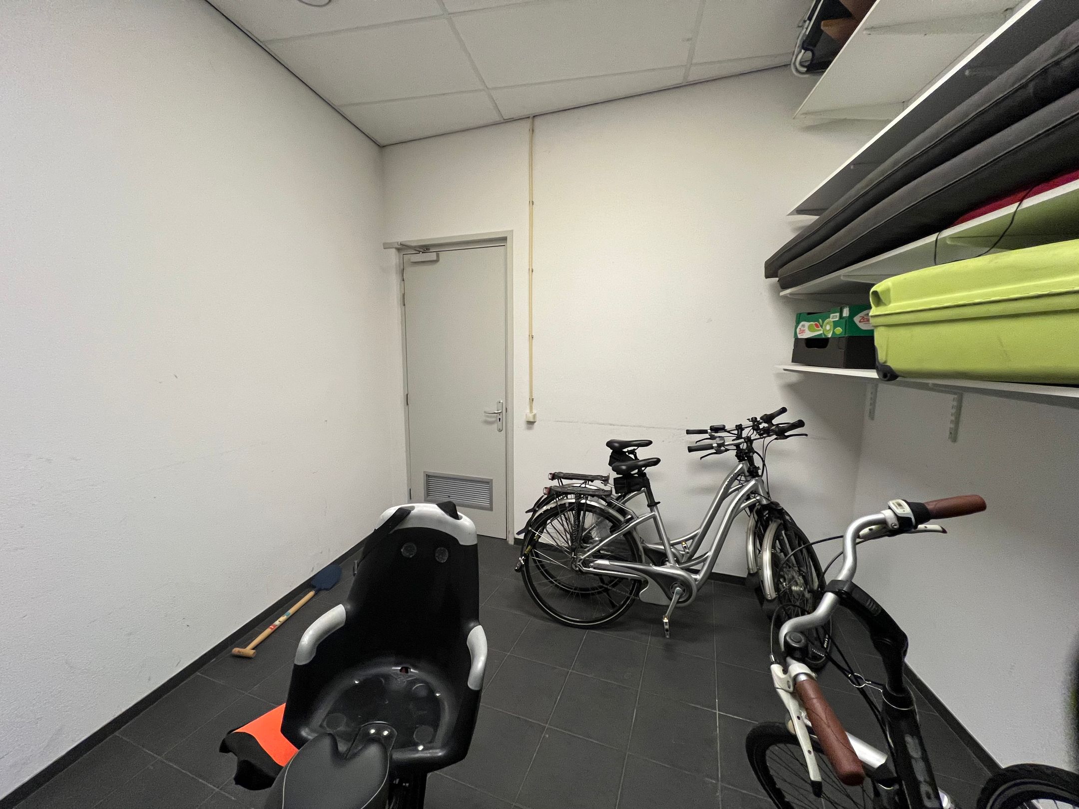 Photo 42 of Marinestraat 4-F